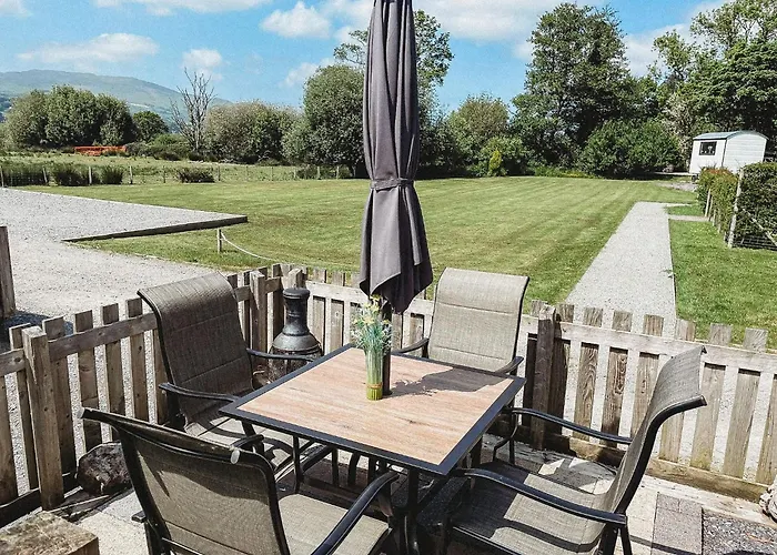 Semi Detached Cottage Snowdonia With Hot Tub